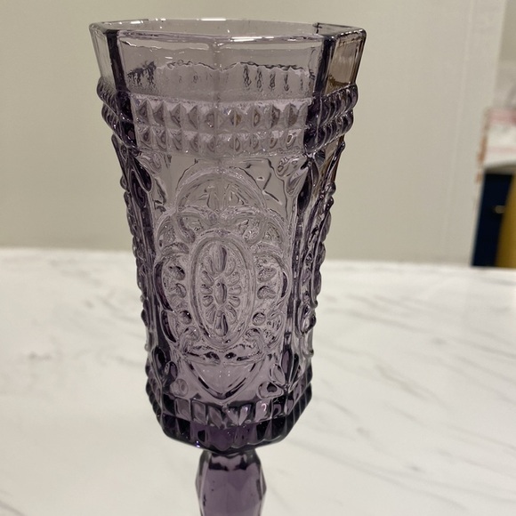 10 Strawberry Street Vatican champagne flutes - Picture 2 of 4